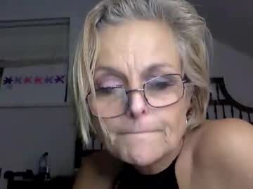 Hollysilver Chaturbate stream image from February 04, 2026