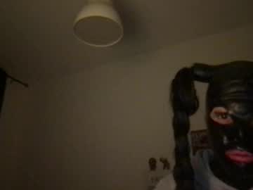 Sashahighheelsboy Chaturbate stream image from February 04, 2026