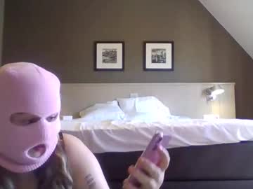 Plussizedsexy Chaturbate stream image from February 04, 2026