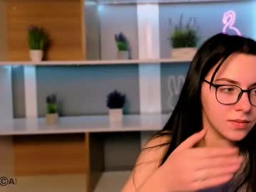 Sofi_Lonely Chaturbate stream image from February 04, 2026