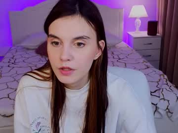 Softwhesper Chaturbate stream image from February 04, 2026