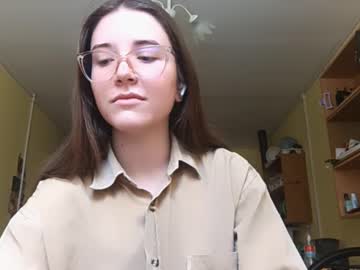 Dagmardoyer Chaturbate stream image from February 04, 2026