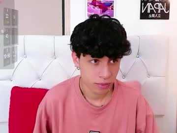 Axel_Evanss Chaturbate stream image from February 04, 2026