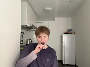 Fialgoil Chaturbate stream image from February 04, 2026