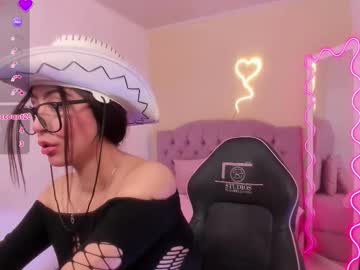 Zaafira_Tay Chaturbate stream image from February 04, 2026