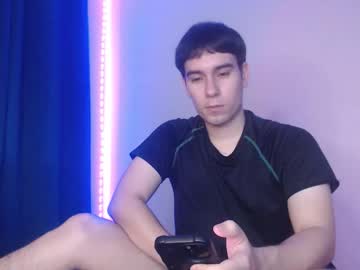 Max_Snow1616 Chaturbate stream image from February 04, 2026