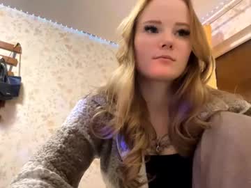 Riakossin Chaturbate stream image from February 04, 2026