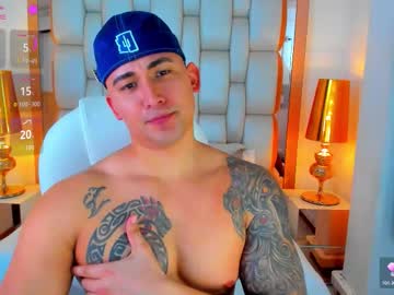 Elliott_Veelez Chaturbate stream image from February 04, 2026