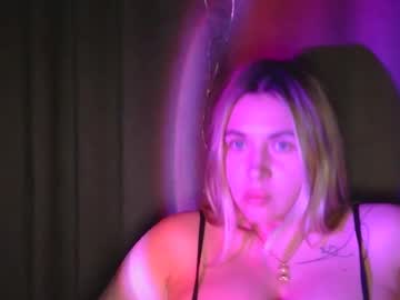 Midnight_Lace1 Chaturbate stream image from February 04, 2026