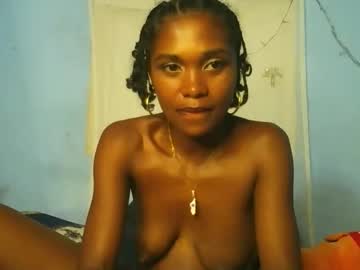 Sissi0325 Chaturbate stream image from February 04, 2026