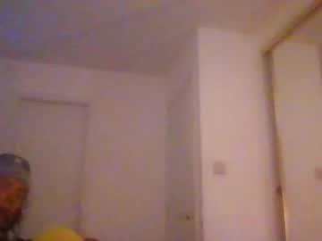 Kylestrips4youq Chaturbate stream image from February 04, 2026