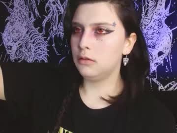 Mikaskullcs Chaturbate stream image from February 04, 2026