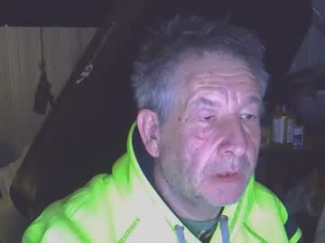 Projectorepson Chaturbate stream image from February 04, 2026
