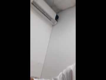 Papi2525 Chaturbate stream image from February 04, 2026
