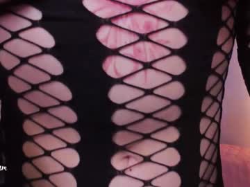 Honeymoontea Chaturbate stream image from February 05, 2026
