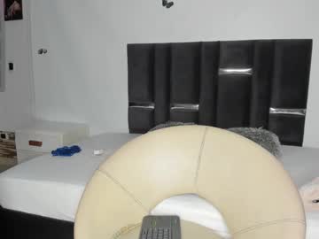 Julia_Roberss Chaturbate stream image from February 05, 2026