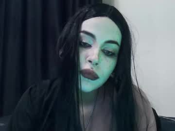 Molly_Crow Chaturbate stream image from February 05, 2026