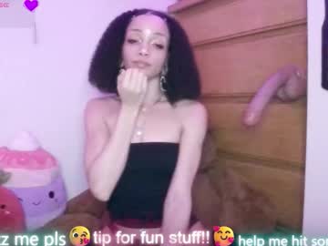 Abruisedpeach Chaturbate stream image from February 05, 2026