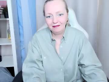 Karen_Villis Chaturbate stream image from February 05, 2026