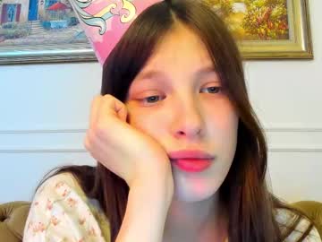 Zerelle Chaturbate stream image from February 05, 2026