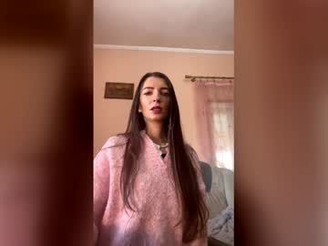 Inocent_Rossy13 Chaturbate stream image from February 05, 2026