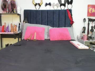 Emmily_Giraldo Chaturbate stream image from February 05, 2026