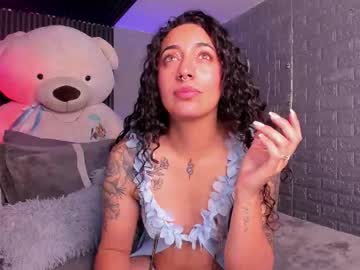 Magic_Ivone Chaturbate stream image from February 05, 2026