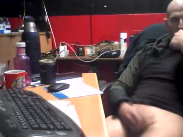 Pareja74vlc Chaturbate stream image from February 05, 2026