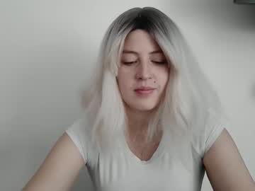 Francescaasmith Chaturbate stream image from February 05, 2026
