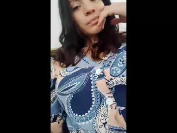 Sun1moon6 Chaturbate stream image from February 05, 2026