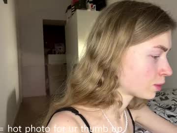 Mariluspringle Chaturbate stream image from February 05, 2026