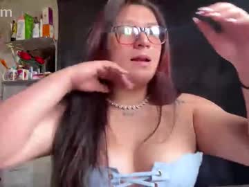 Chloeefox Chaturbate stream image from February 05, 2026