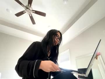 Emilychoi Chaturbate stream image from February 05, 2026