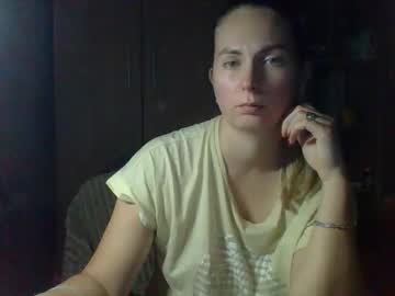 Molly971345 Chaturbate stream image from February 05, 2026