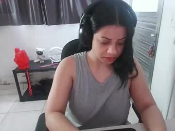 Zayrapinksexy Chaturbate stream image from February 05, 2026
