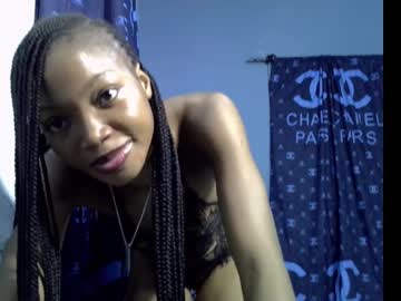 Sexyneema Chaturbate stream image from February 05, 2026