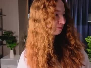 Lydaerne Chaturbate stream image from February 06, 2026