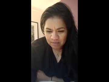 Tinaturnup87369 Chaturbate stream image from February 06, 2026
