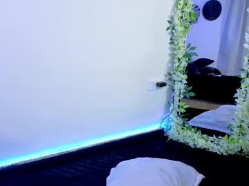 Yeli_Amber3 Chaturbate stream image from February 06, 2026