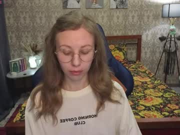 Lill_Mary Chaturbate stream image from February 06, 2026