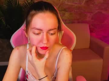 Yourcutefoxy Chaturbate stream image from February 06, 2026