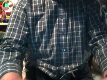 Mikeb3200 Chaturbate stream image from February 06, 2026