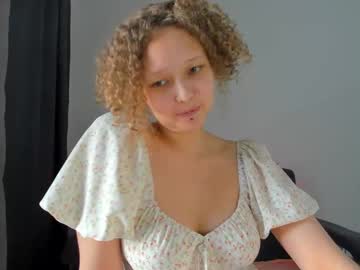 Senya_Sol Chaturbate stream image from February 06, 2026