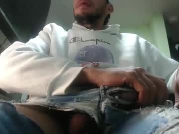 Xavicock24 Chaturbate stream image from February 06, 2026