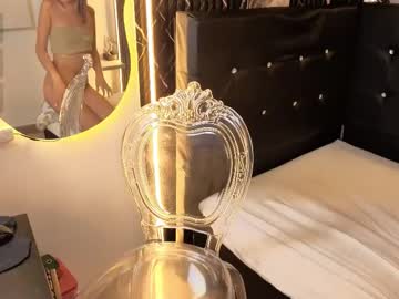 Karolyn_Rousse Chaturbate stream image from February 06, 2026