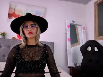 Sharlott_3 Chaturbate stream image from February 06, 2026