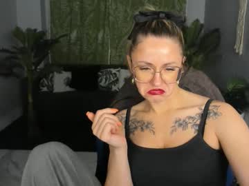 Whitneypunnch Chaturbate stream image from February 06, 2026