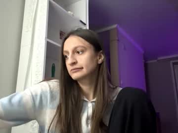 Violetagrassham Chaturbate stream image from February 06, 2026
