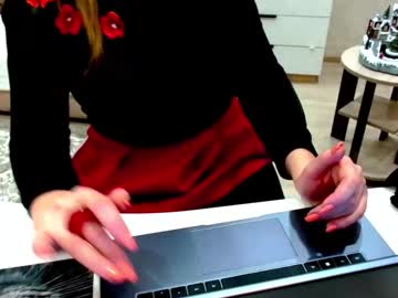 Evelove33 Chaturbate stream image from February 06, 2026