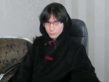 Nillbev Chaturbate stream image from February 06, 2026
